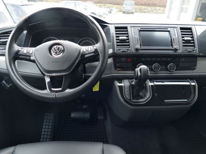 Volkswagen T6 Multivan DSG 4 Motion DSG 7 places / CAMERA – NAV – TVA récup. - 1ère main – Garantie 12 mois Noir - 8