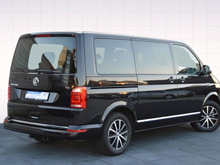 Volkswagen T6 Multivan Generation SIX / CAMERA – NAV - ATTELAGE - 1ère main – Garantie 12 mois Noir - 4