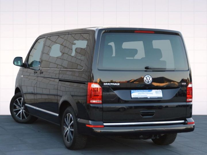 Volkswagen T6 Multivan Generation SIX / CAMERA – NAV - ATTELAGE - 1ère main – Garantie 12 mois Noir - 7