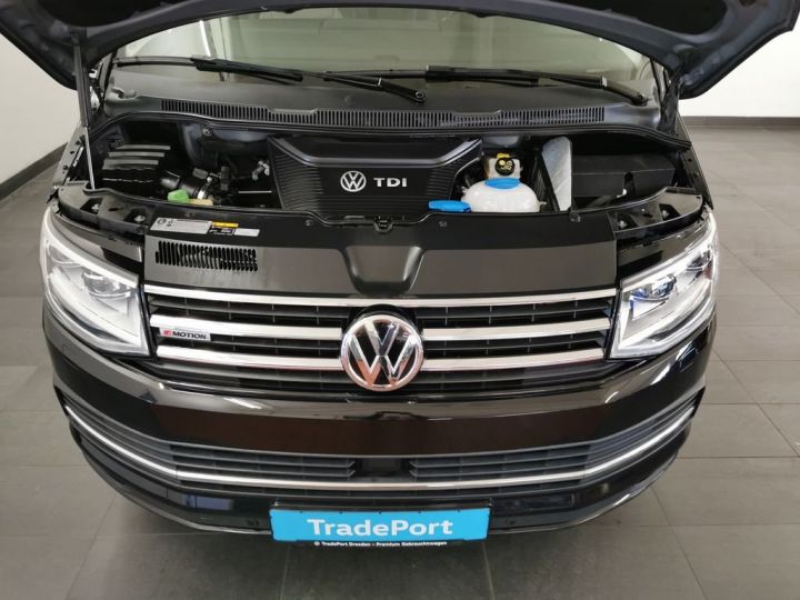 Volkswagen T6 Volkswagen T6 Multivan Highline 4M DSG GPS LED ACC ATTELAGE CAMERA DYNAUDIO Garantie 12 mois Noire - 9
