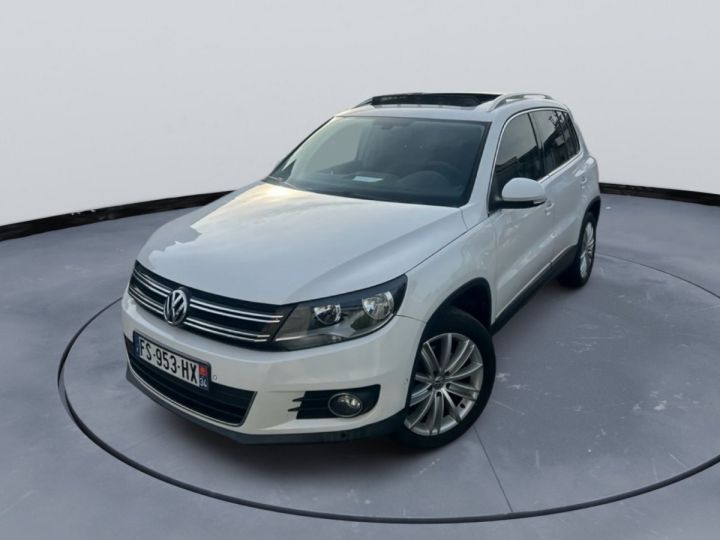 Volkswagen Tiguan 1.4 TSI 160 CARAT LUEMOTION TOIT GPS Blanc - 1