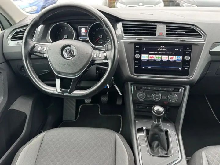 Volkswagen Tiguan blanc - 6