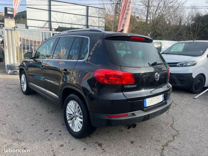 Volkswagen Tiguan 2.0 tdi 110 cv Noir Occasion - 4