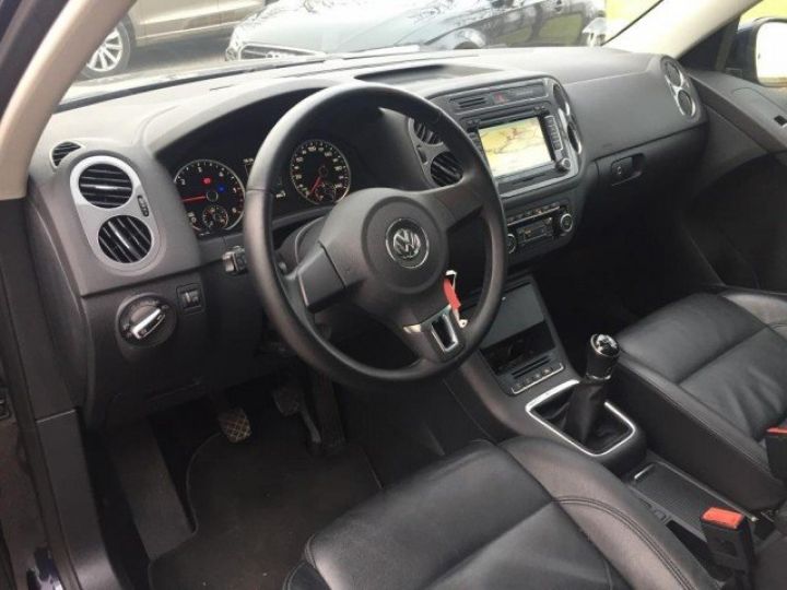 Volkswagen Tiguan 2.0 TDI 140 BLUEMOTION TECHNOLOGY FAP CARAT 4 MOTION     Diesel NOIR - 8