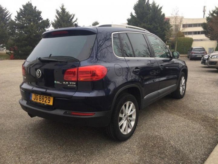 Volkswagen Tiguan 2.0 TDI 140 BLUEMOTION TECHNOLOGY FAP CARAT 4 MOTION     Diesel NOIR - 25