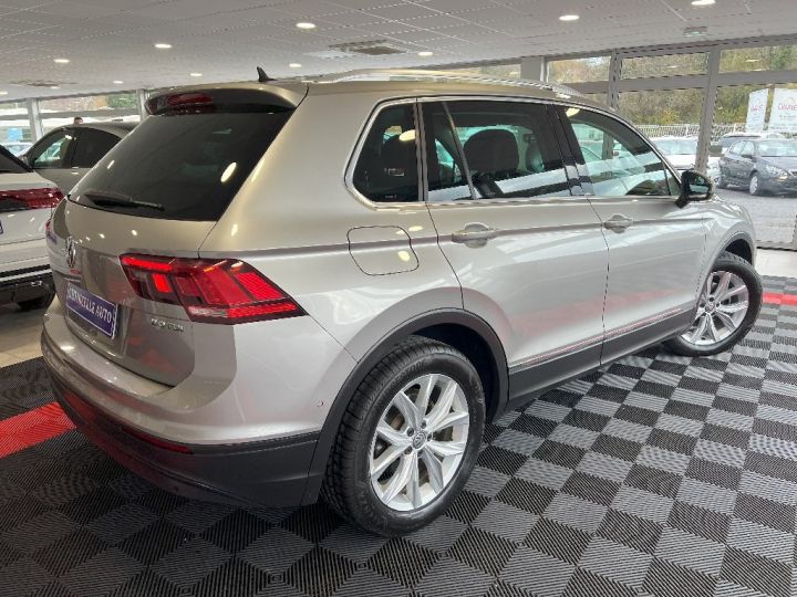 Volkswagen Tiguan 2.0 TDI 150 Confortline Business Grise - 2