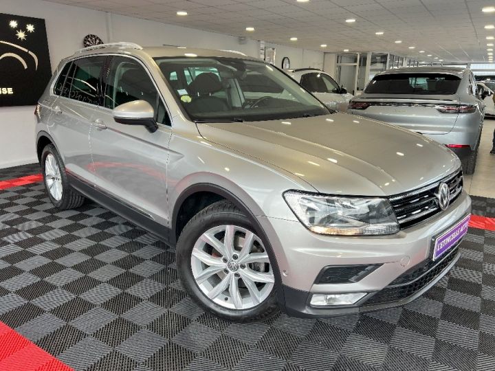 Volkswagen Tiguan 2.0 TDI 150 Confortline Business Grise - 4