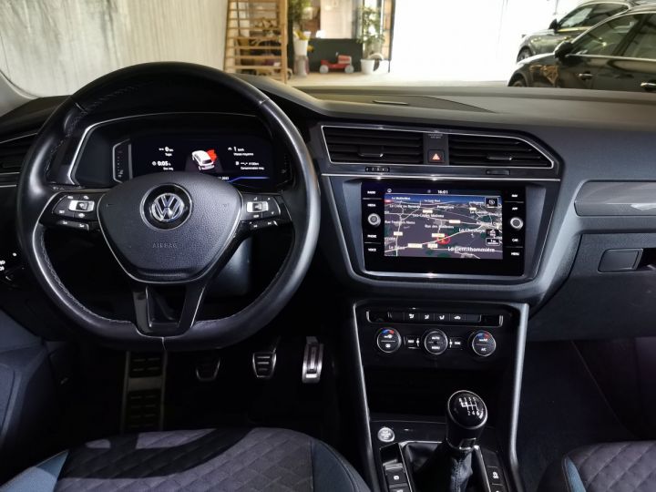 Volkswagen Tiguan 2.0 TDI 150 CV IQ DRIVE Noir - 6