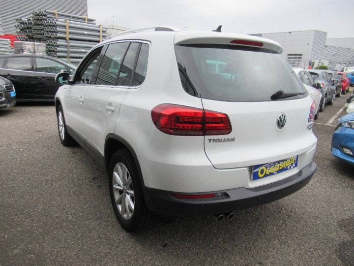 Volkswagen Tiguan 2.0 TDI 184 FAP BlueMotion Technology Série Spéciale Lounge 4Motion DSG7 Blanc - 6