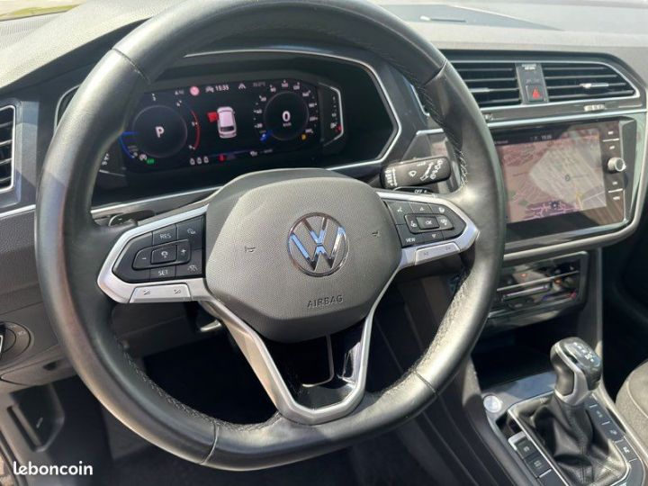 Volkswagen Tiguan 2.0 Tdi 200ch 4 Motions ( Toit Ouvrant, Cockpit, Cuir, etc…) Véhicule Français Noir - 10