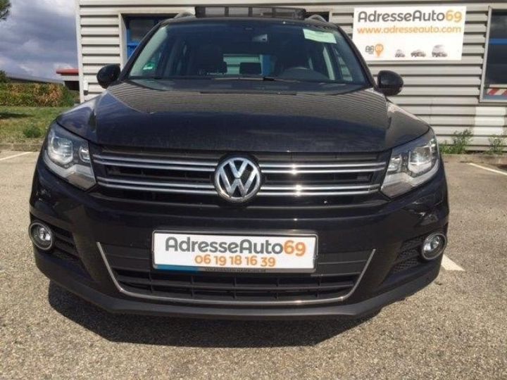 Volkswagen Tiguan (2) 2.0 TSI 180CV 4MOTION DSG Sport & Style      Essence NOIR - 2