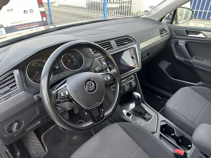 Volkswagen Tiguan Allspace 2.0 TDI 150 DSG7 Confortline Gris foncé - 2