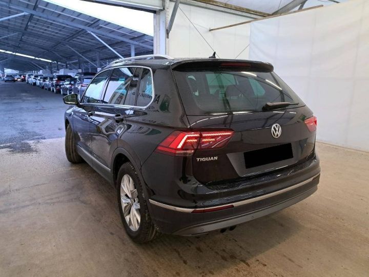 Volkswagen Tiguan II 2.0 TDI 150ch Carat DSG7  - 3