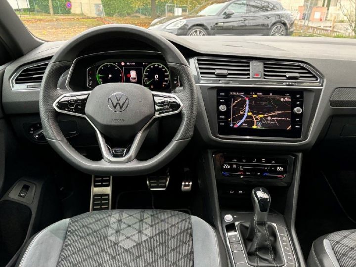 Volkswagen Tiguan II 2.0 TDI 150ch DSG7 R-Line NOIR - 40