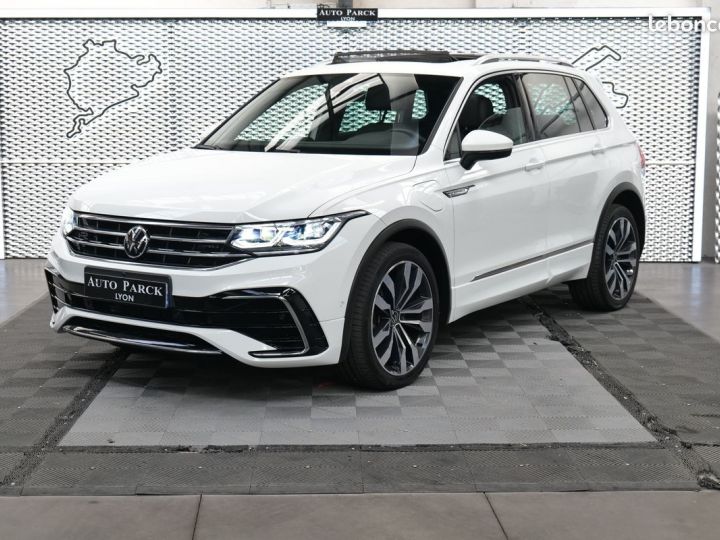 Volkswagen Tiguan NEW eHYBRID 245CH R-LINE EXCLUSIVE DSG 1°MAIN FRANCAIS TVA RECUPERABLE pack ja20 attelage xenon gps virtual cockpit key less go TOIT PANORAMQUE CAMERA Occasion