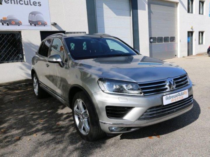 Volkswagen Touareg II (2) 3.0 V6 TDI 262 FAP 4MOTION BLUEMOTION TECHNOLOGY R-LINE TIPTRONIC     Diesel GRIS METAL - 2