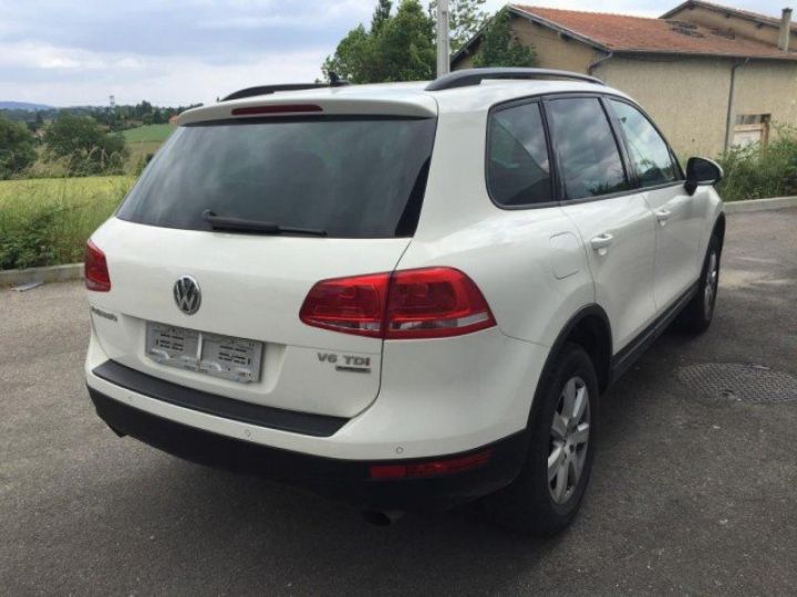 Volkswagen Touareg II 3.0 V6 TDI 245 FAP 4XMOTION TIPTRONIC      Diesel BLANC - 16