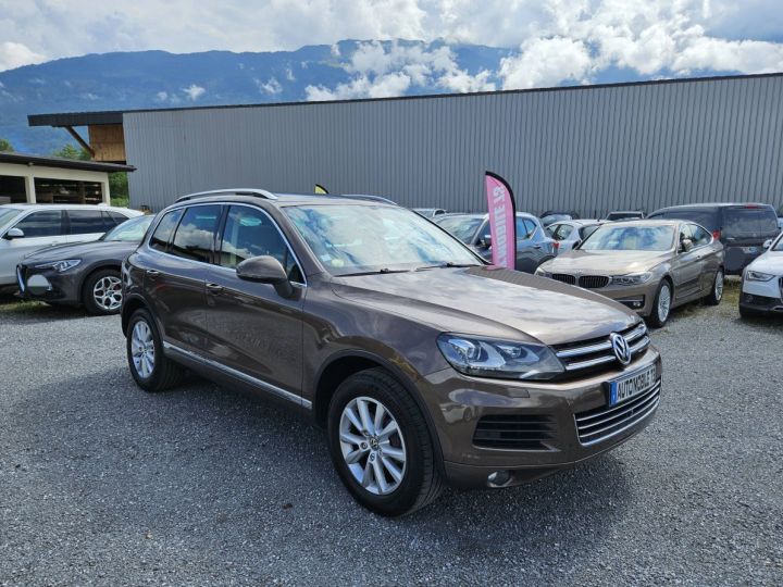 Volkswagen Touareg II 4.2 V8 TDI 340 FAP Carat Edition 4Motion Tiptronic MARRON FONCE - 3