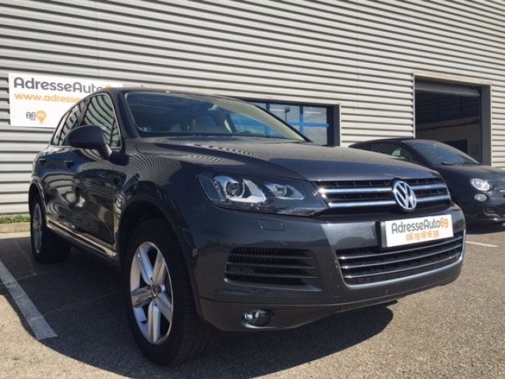 Volkswagen Touareg II V6 3.0 TDI 240CV CARAT TIPTRONIC BLUEMOTION      Diesel GRIS METAL - 2