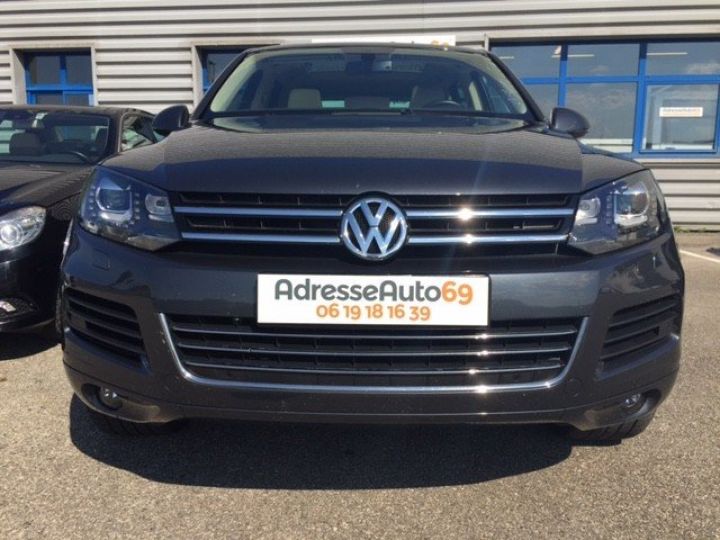 Volkswagen Touareg II V6 3.0 TDI 240CV CARAT TIPTRONIC BLUEMOTION      Diesel GRIS METAL - 3