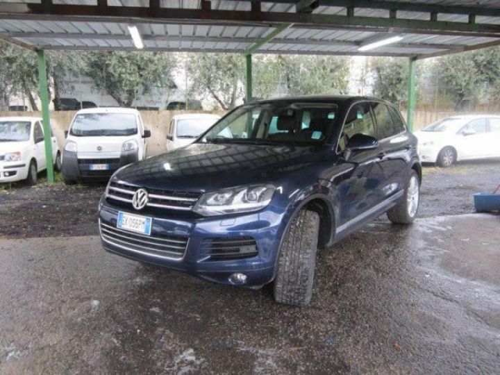 Volkswagen Touareg II V6 3.0 TDI 240CV CARAT TIPTRONIC BLUEMOTION      Diesel BLEU ABYSSE - 2