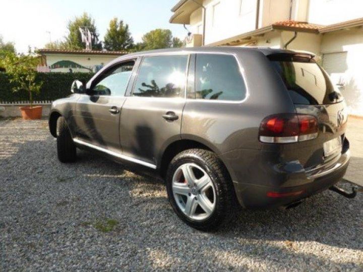 Volkswagen Touareg V10 5.0 TDI TIPTRONIC     Diesel MARRON METAL - 2