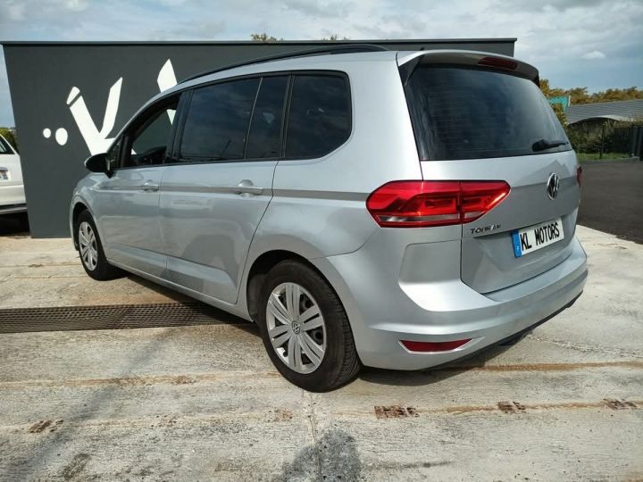 Volkswagen Touran 1.6L TDI 115CH PHASE 2 BVA / GPS / Bluetooth / 7PLACES Gris - 4