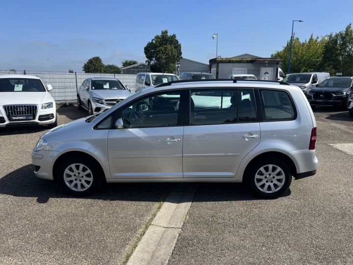 Volkswagen Touran 1.9 TDI 105ch Confort 1erMain Clim Régulateur BV6 100,000 Kms DistriOK GRIS CLAIR - 9