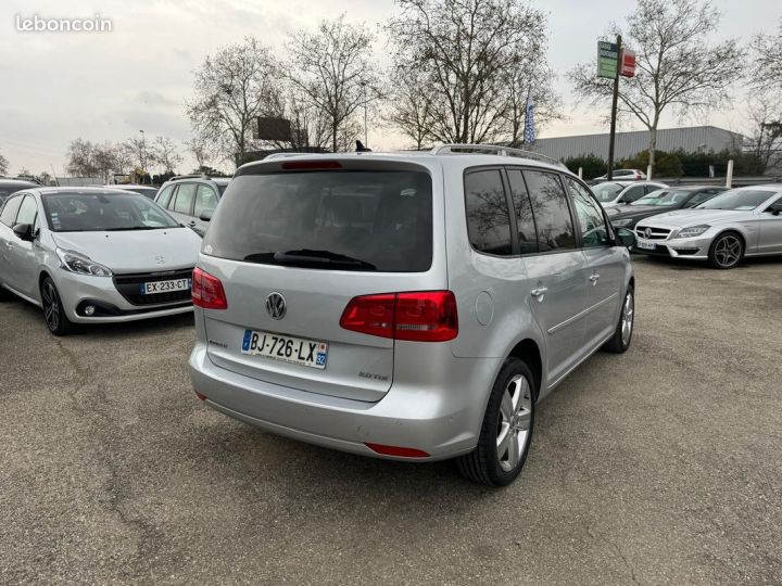 Volkswagen Touran 2.0 tdi 140 ch carat bluemotion- 7 places -camera Argent - 4