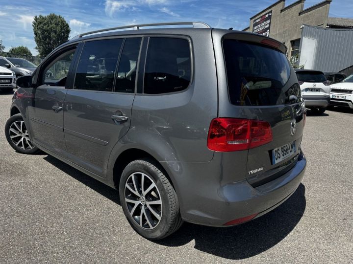 Volkswagen Touran 2.0 TDI 140CH BLUEMOTION TECHNOLOGY FAP CONFORTLINE BUSINESS 7 PLACES Gris F - 4