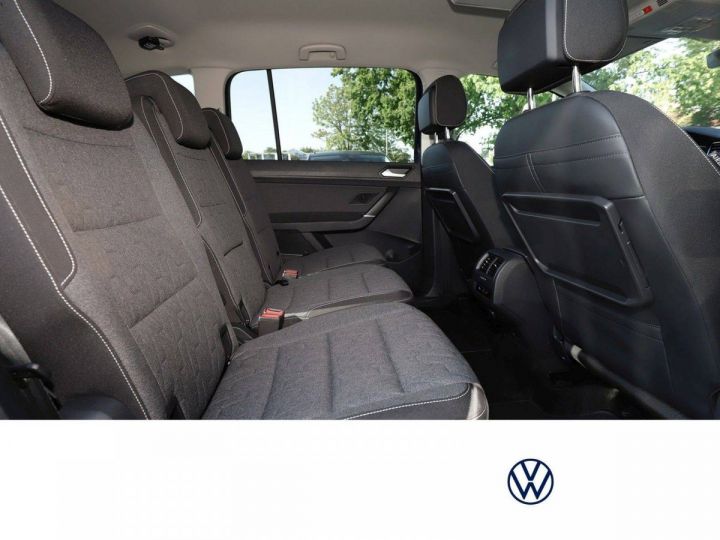 Volkswagen Touran 2.0 TDI 150ch Style DSG7 7 pl BLEU - 11