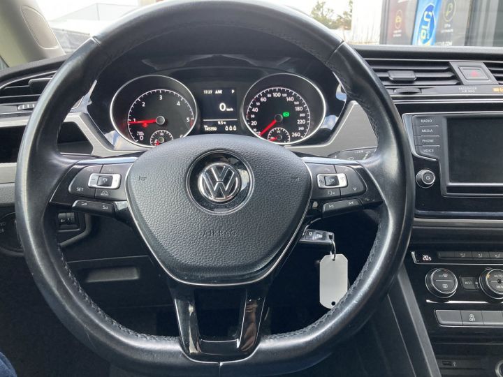 Volkswagen Touran VOLKSWAGEN TOURAN 1,6 TDI 115 CH DSG CONFORTLINE 5 PLACES  PEINTURE NOIRE METALLISEE  - 15