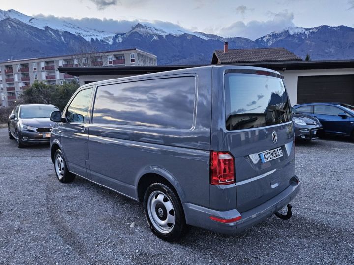 Volkswagen Transporter Ccb VI (T6) 3.0T L1 2.0 TDI 140ch Business Line 4Motion GRIS - 2