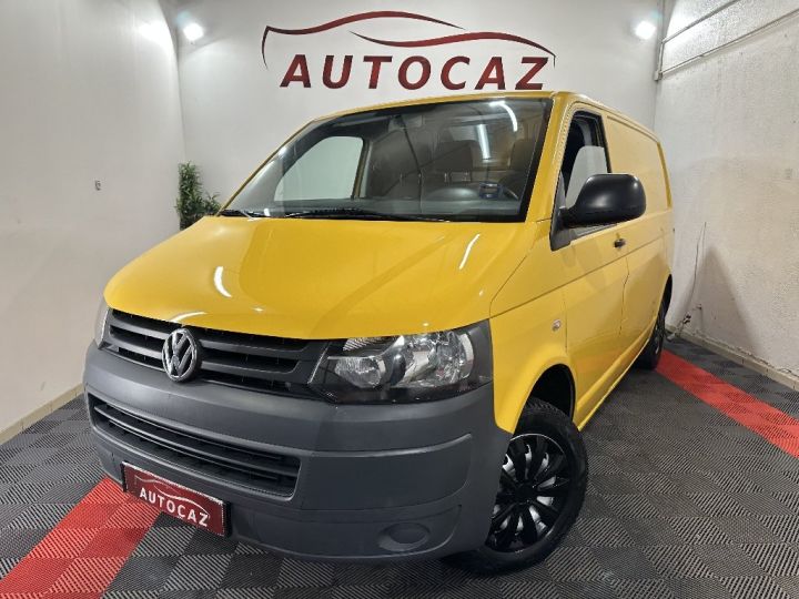 Volkswagen Transporter FOURGON TOLE 2.0 TDI 84 +ATTELAGE+94500KM Jaune - 1