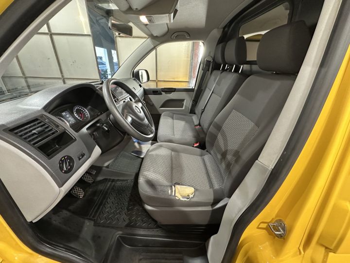 Volkswagen Transporter FOURGON TOLE 2.0 TDI 84 +ATTELAGE+94500KM Jaune - 14