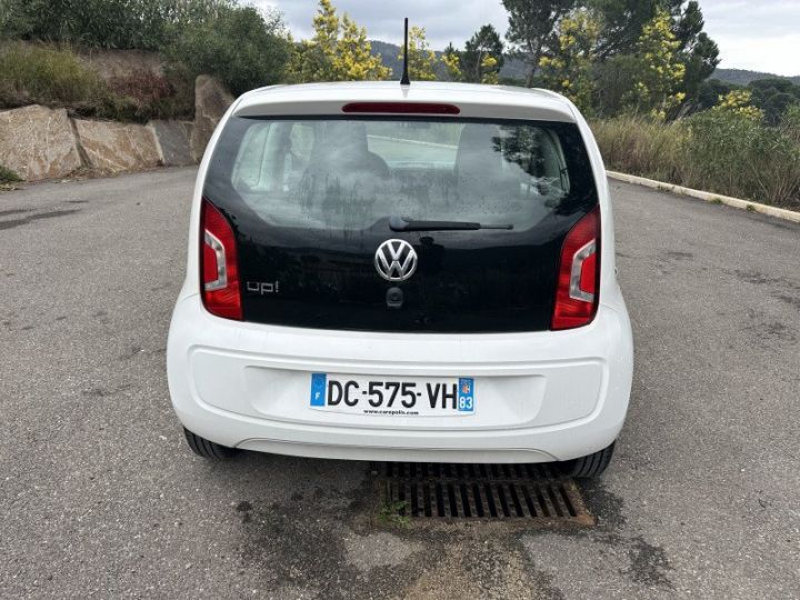 Volkswagen Up UP! 1.0 60CH TAKE UP! 3P Blanc - 6