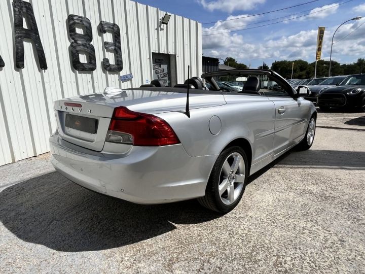 Volvo C70 CC 2.0 D 136CH SUMMUM POWERSHIFT Gris C - 6