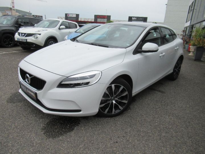 Volvo V40 D2 120 ch Geartronic Blanc - 1