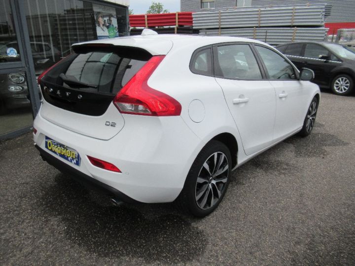 Volvo V40 D2 120 ch Geartronic Blanc - 4