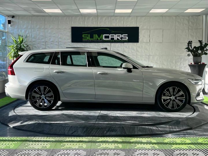 Volvo V60 II B4 197ch AdBlue Inscription Luxe Geartronic Sable Lumineux - 5