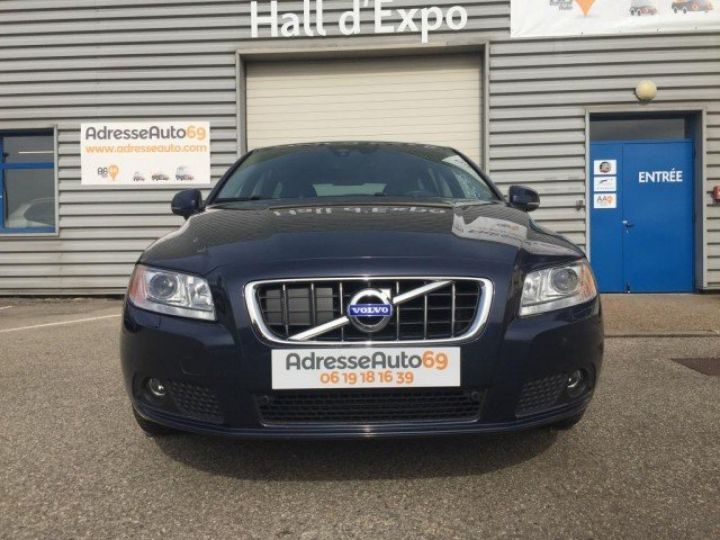 Volvo V70 D5 215 CV SUMMUM GEARTRONIC      Diesel BLEU FONCE METAL - 2