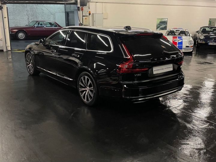 Volvo V90 II (2) T6 AWD RECHARGE 340 INSCRIPTION GEARTRONIC 8 Noir - 9