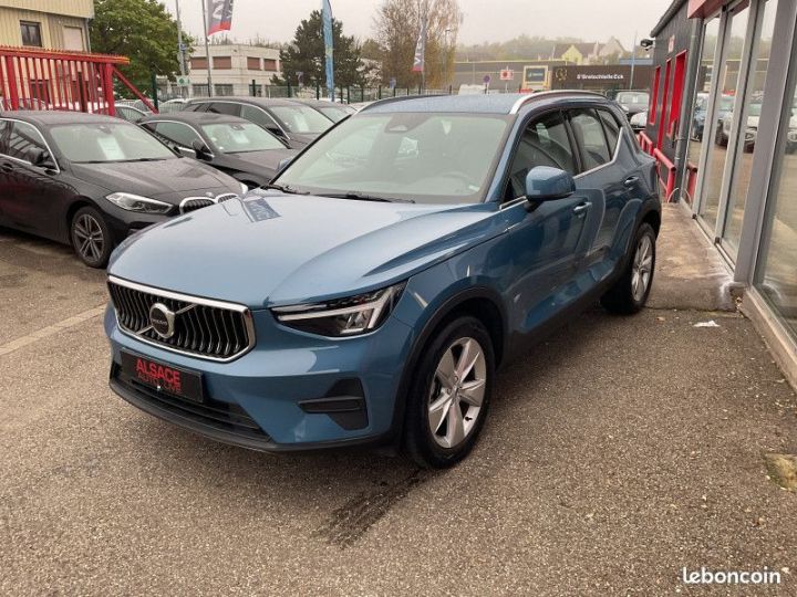 Volvo XC40 B3 163CH PLUS DCT 7 Bleu - 3