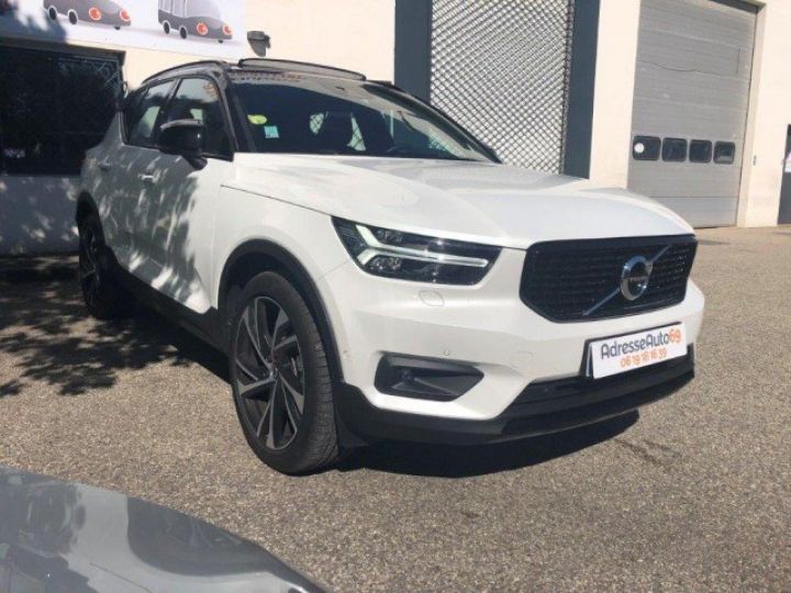 Volvo XC40 D4 190CV AWD GEARTRONIC FIRST EDITION     Diesel BLANC NACRE - 1