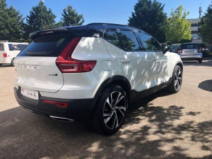 Volvo XC40 D4 190CV AWD GEARTRONIC FIRST EDITION     Diesel BLANC NACRE - 27