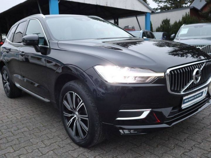 Volvo XC60 B5 D AWD Geartronic Inscription Noir - 3