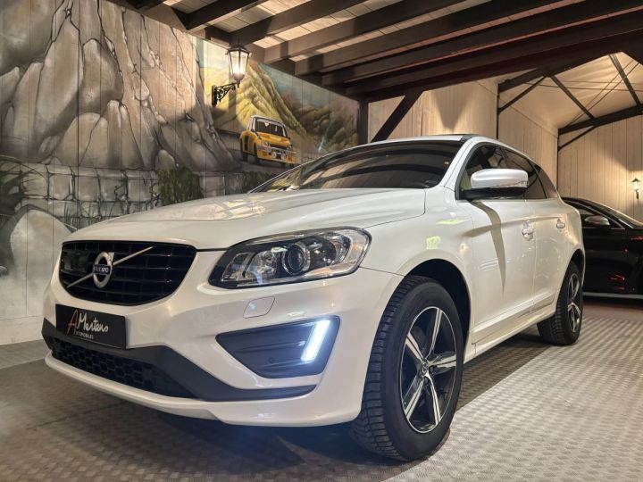 Volvo XC60 D4 190 CV R-DESIGN Blanc - 2