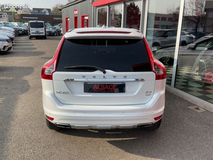 Volvo XC60 D4 AWD 181CH START&STOP OCEAN RACE EDITION Blanc - 5