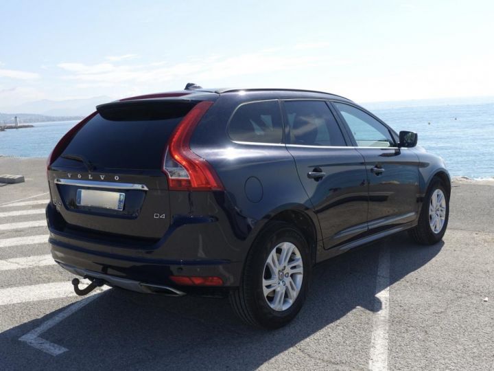 Volvo XC60 D4 Stop&Start - 190 - BVA Geartronic Momentum PHASE 2 GRIS FONCE - 4