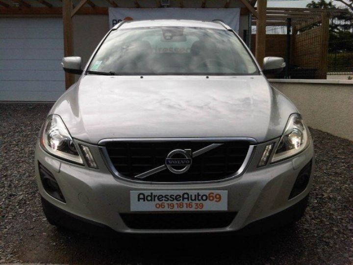 Volvo XC60 D5 205CH AWD XENIUM GEARTRONIC     Diesel GRIS - 2